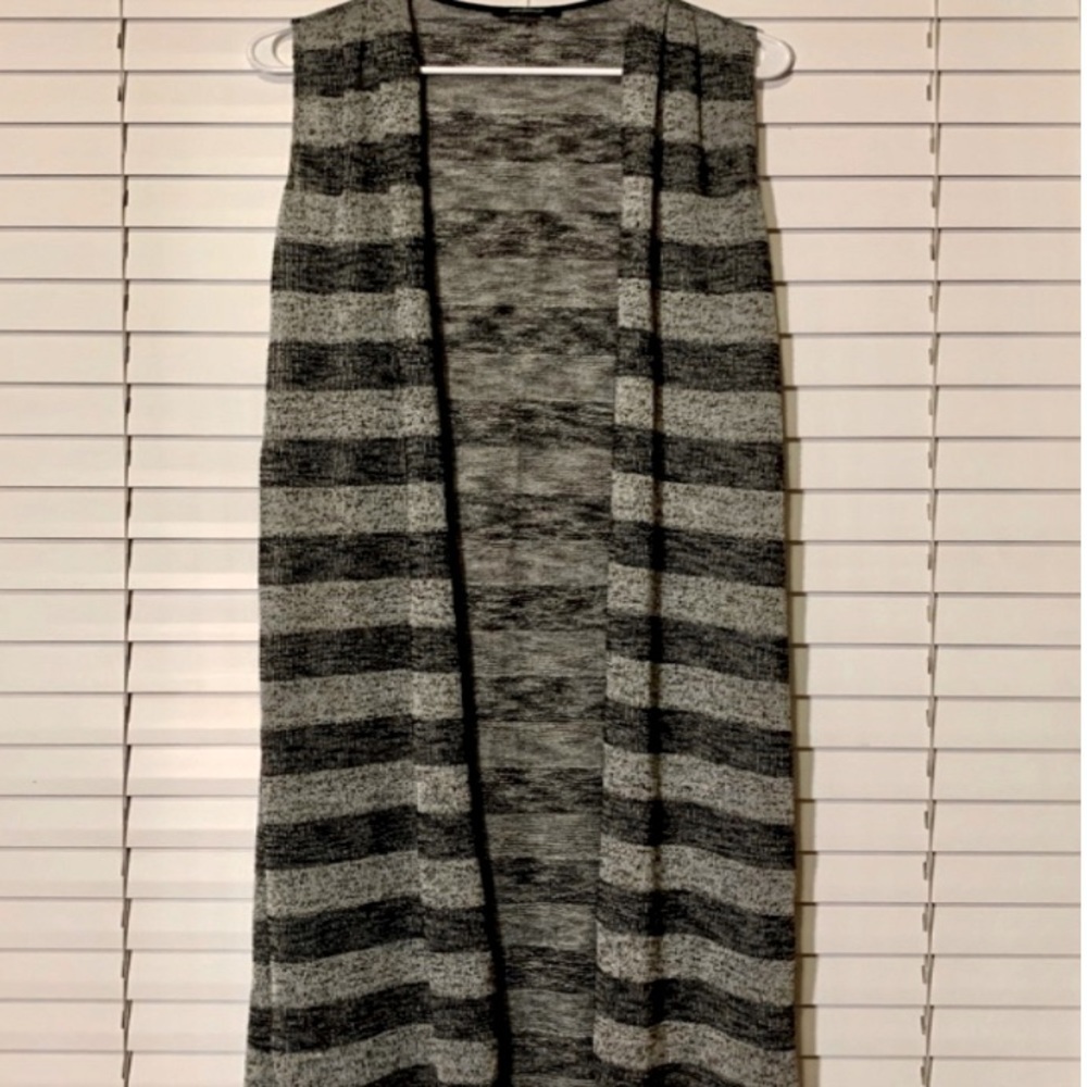 Ambiance Long Cardigan / Shrug EUC